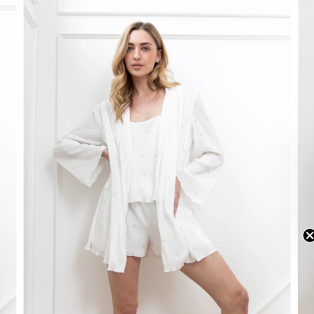Paige Pearly Bridal Robe
